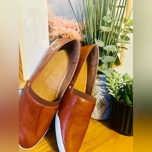 Frye Melanie Slip On Flats